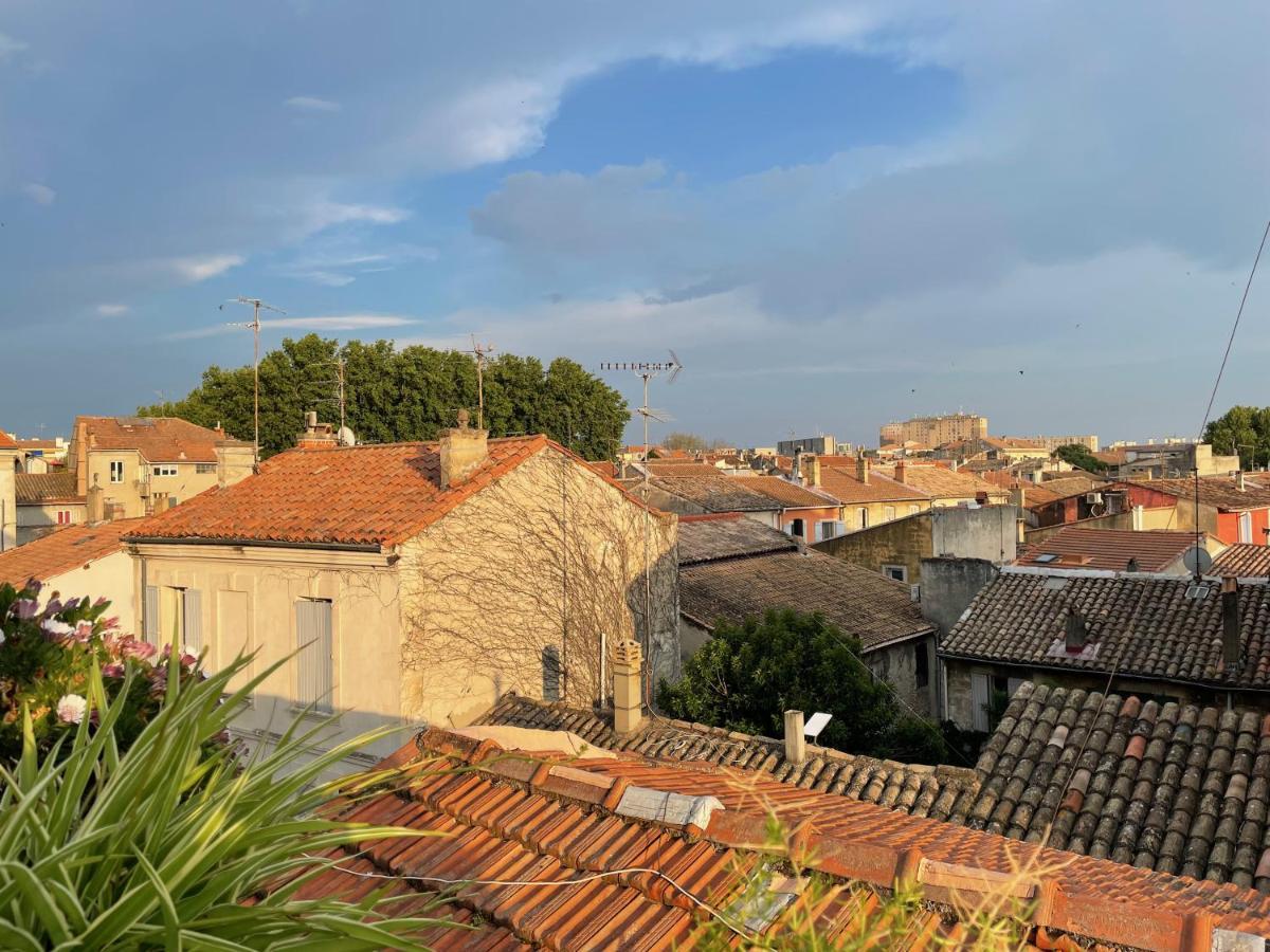 L'Atypique - T3 Grande Terrasse, Bbq Vue Et Cheminee Apartment Avignon Bagian luar foto